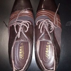 Men's new brown dress shoes size 44
